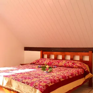https://tekauhivai-lodge.frenchpolynesia-hotels.com